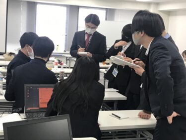 2021年度Java新入社員研修途中経過とオンライン研修風景